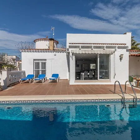 Villa Goldhome - Montgri - Piscina Climatizada Empuriabrava