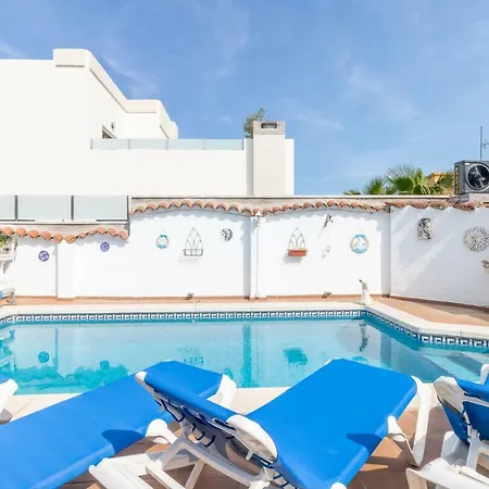 Goldhome - Montgri - Piscina Climatizada
