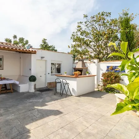 Goldhome - Montgri - Piscina Climatizada Villa Empuriabrava