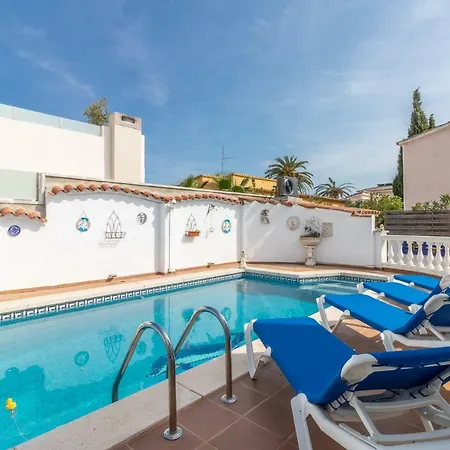 Goldhome - Montgri - Piscina Climatizada *